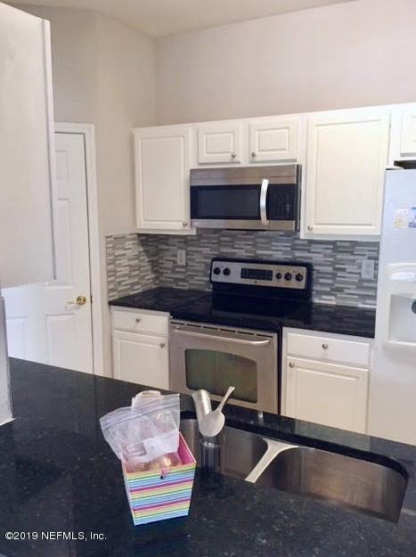 Building Photo - 7990 Baymeadows Cir E