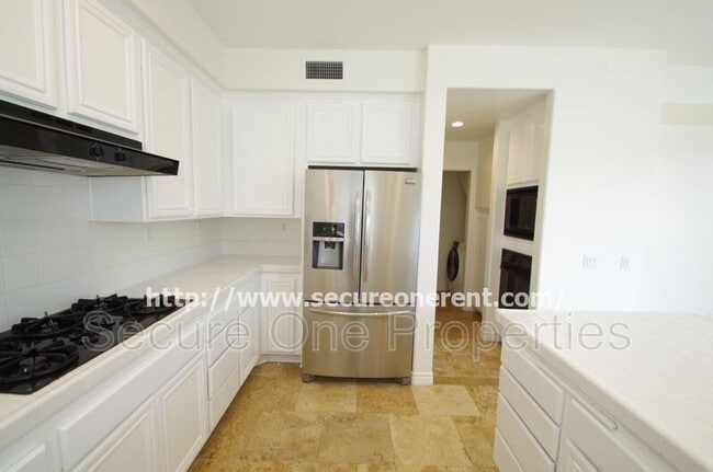 Building Photo - 2836 Limestone Dr