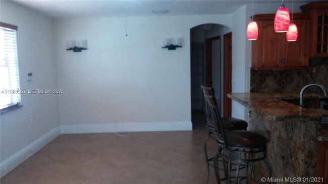 Building Photo - 17050 NW 81st Ave