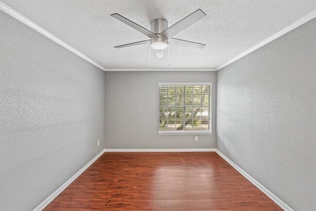 Building Photo - 2350 Bering Dr
