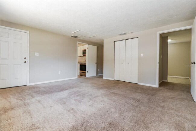Building Photo - 6412 Pueblo Ave