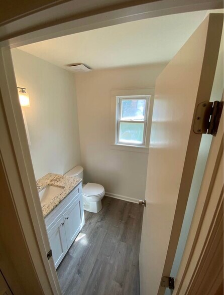 Building Photo - 4820 Catskill Dr