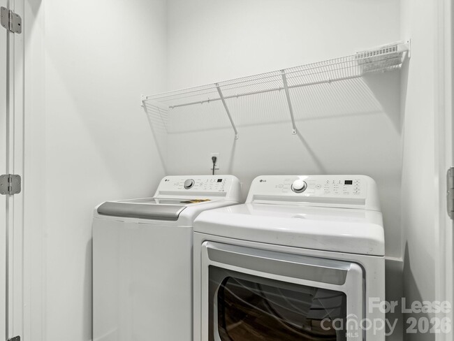 Building Photo - 1310 N Davidson St