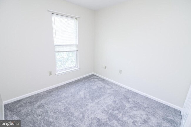 Building Photo - 2506 Weston Ct