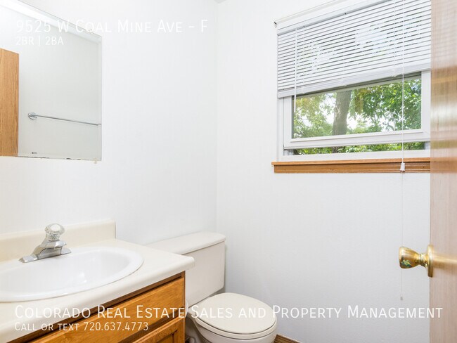 Building Photo - 9525 W Coal Mine Ave