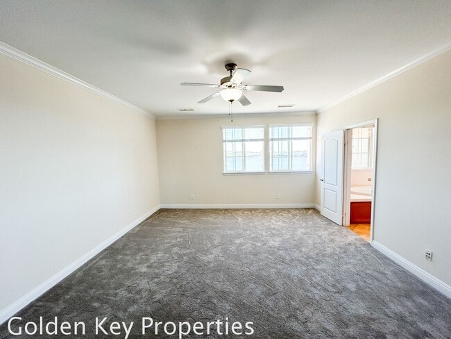 Building Photo - Beautiful Tri-Level Condo in The Bluffs at Carlsbad with Lagoon Views!!