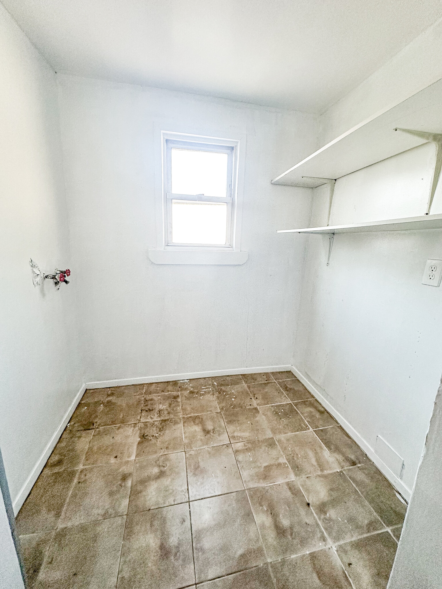 Storage space. - 13452 175th St