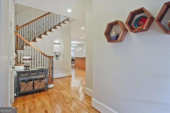 Building Photo - 6245 Spalding Dr
