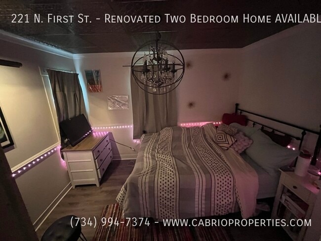 Building Photo - 221 N. First St.-Renovated Two Bedroom Home AVAILABLE NOW!