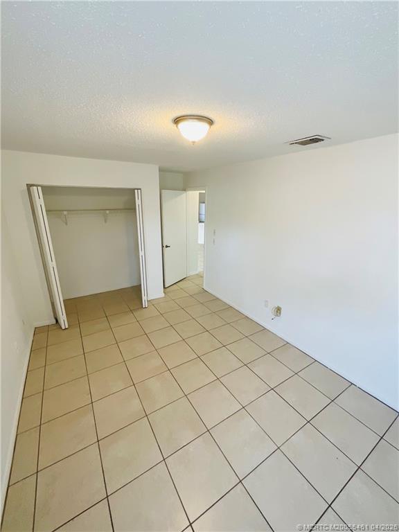 Building Photo - 402 S 14th St