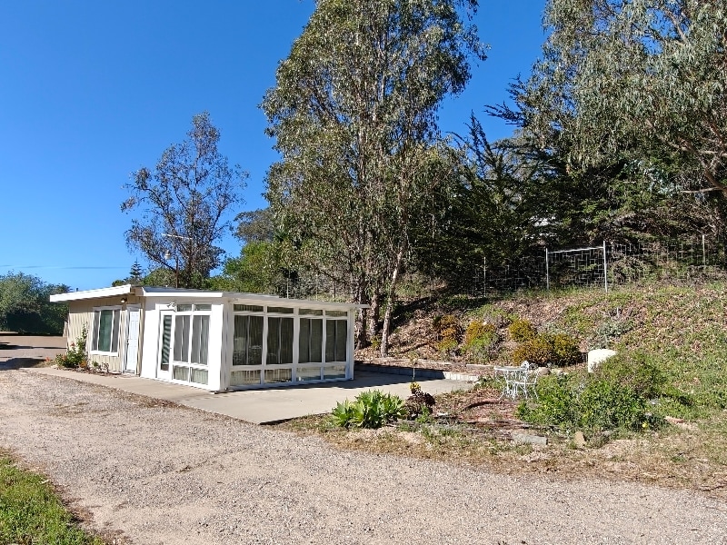 Building Photo - 955 Via Solana