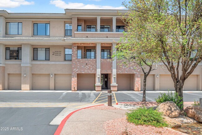 Building Photo - 2989 N 44th St