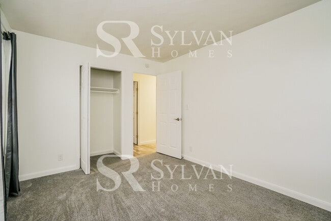 Building Photo - Coming HOME never felt so good!