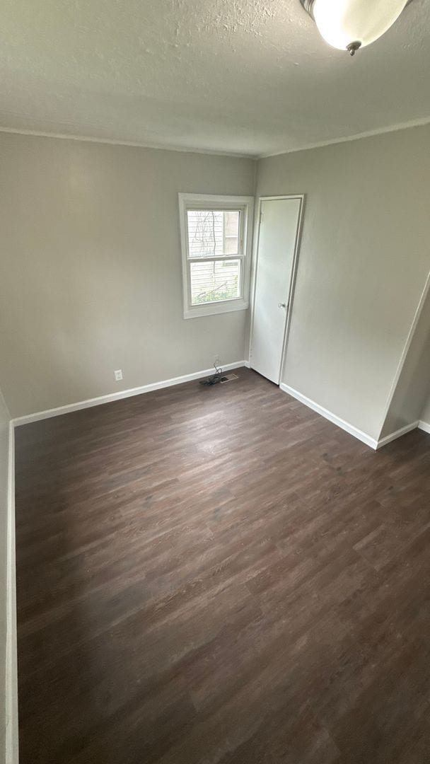 Building Photo - Single family