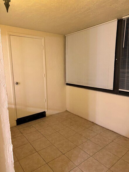 Building Photo - 4961 Sable Pine Cir