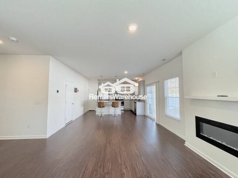 Building Photo - 157 American Wy