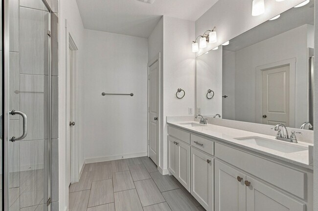 Building Photo - 3958 Sukay Dr