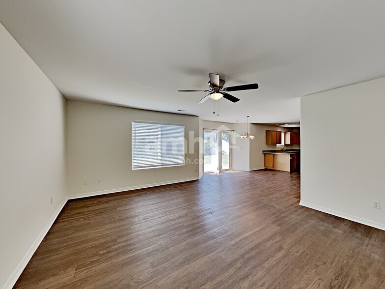 Building Photo - 13902 Travis Boyd Cir