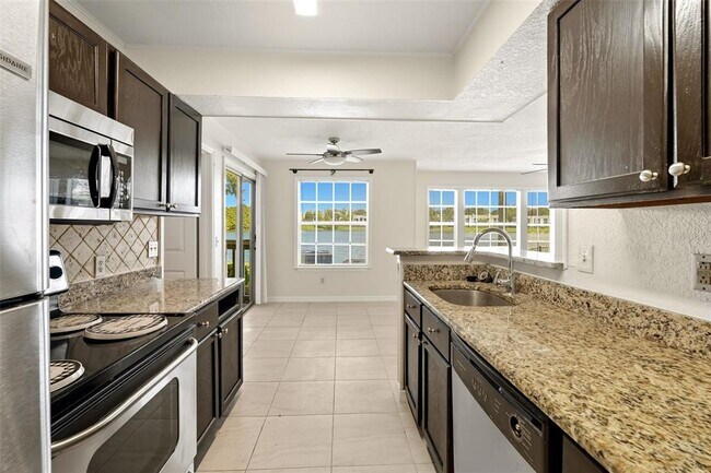 Building Photo - 1039 S Hiawassee Rd