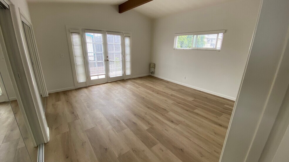 2nd Bedroom with Deck - 410 28th St