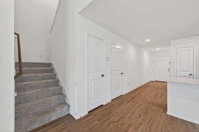 Building Photo - 1519 Twilight Grn Dr