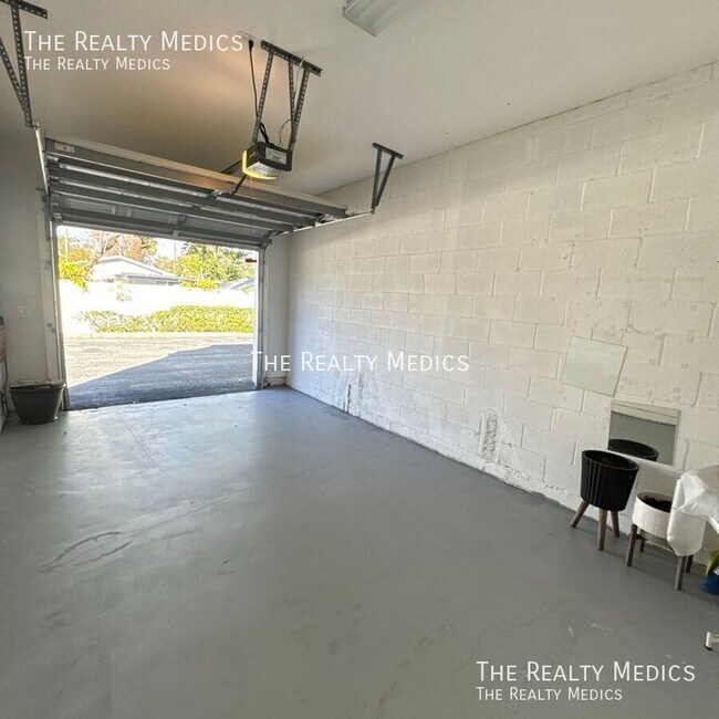 Building Photo - 1777 Indiana Ave