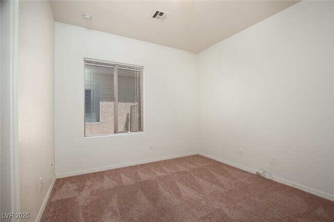 Building Photo - 3954 Tanning St