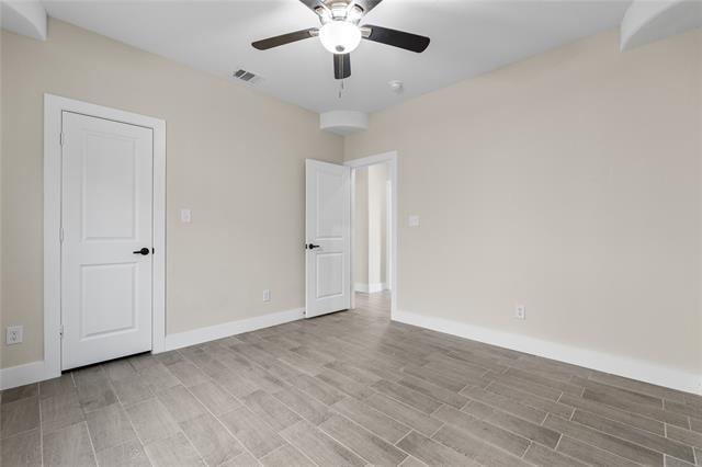 Building Photo - 907 Colorado River Dr