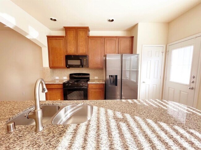 Building Photo - 8318 Greys Ln