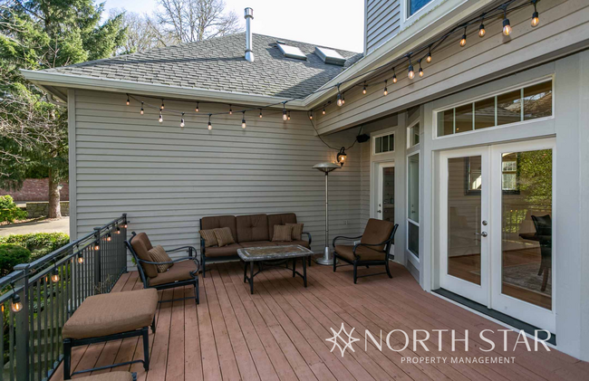 Building Photo - Stunning Home in Hidden Creek