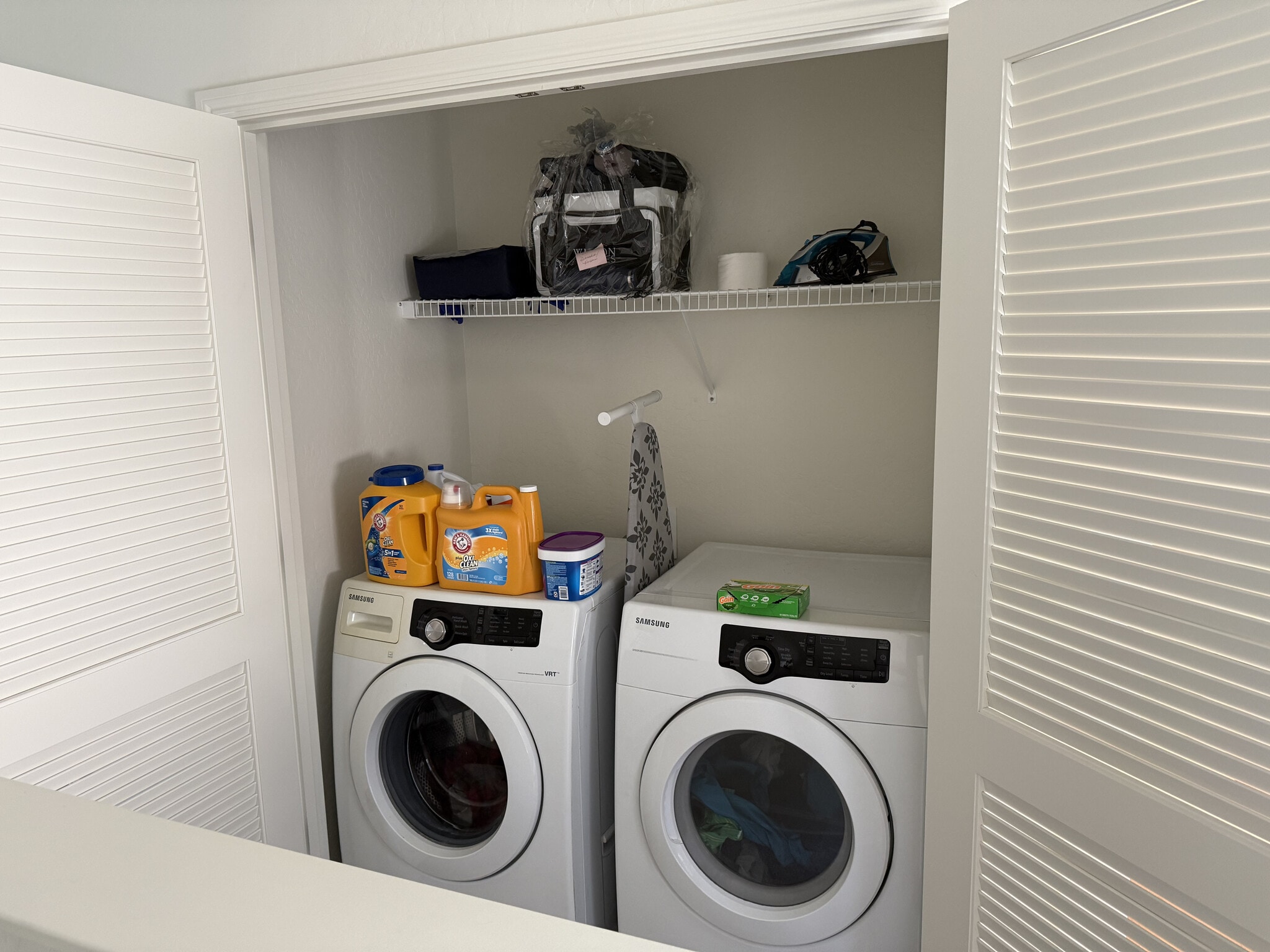 Laundry - 6390 E Meritage Dr