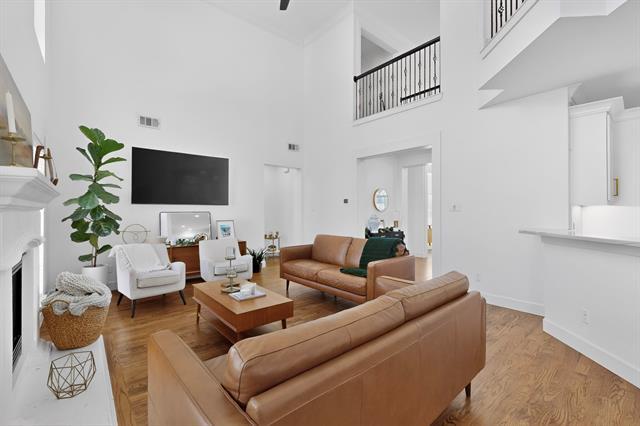 Building Photo - 6440 Fianna Hills Dr