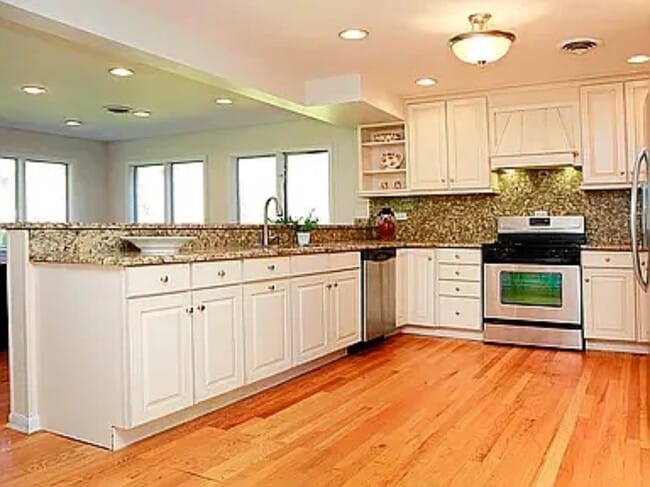 Building Photo - 3336 Overland Pass