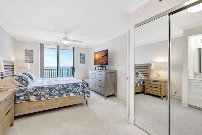 Building Photo - 300 Ocean Trail Way