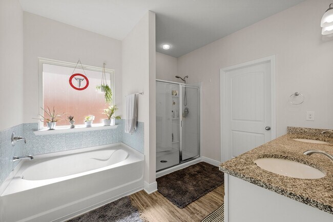 Building Photo - 317 Highbrook Rd