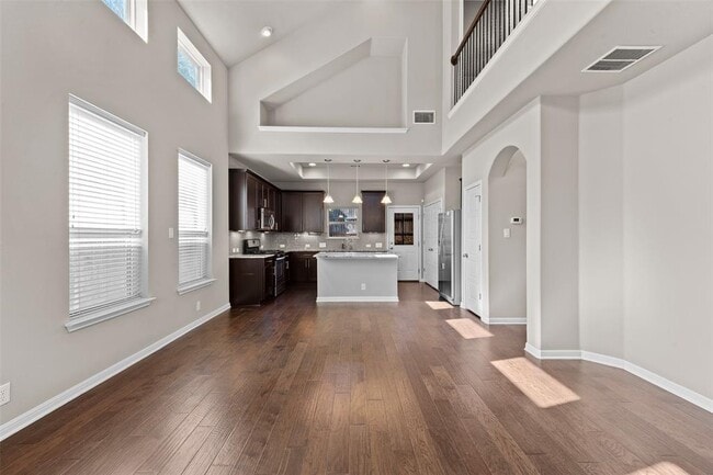 Building Photo - 7233 Menchaca Rd