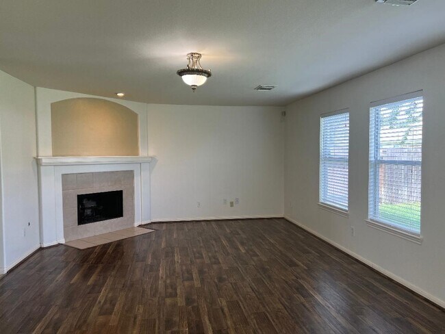 Building Photo - 25210 Spring Iris Ln