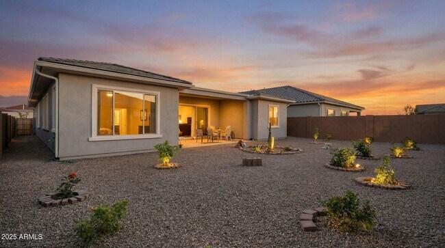 Building Photo - 866 W Flatiron Trl