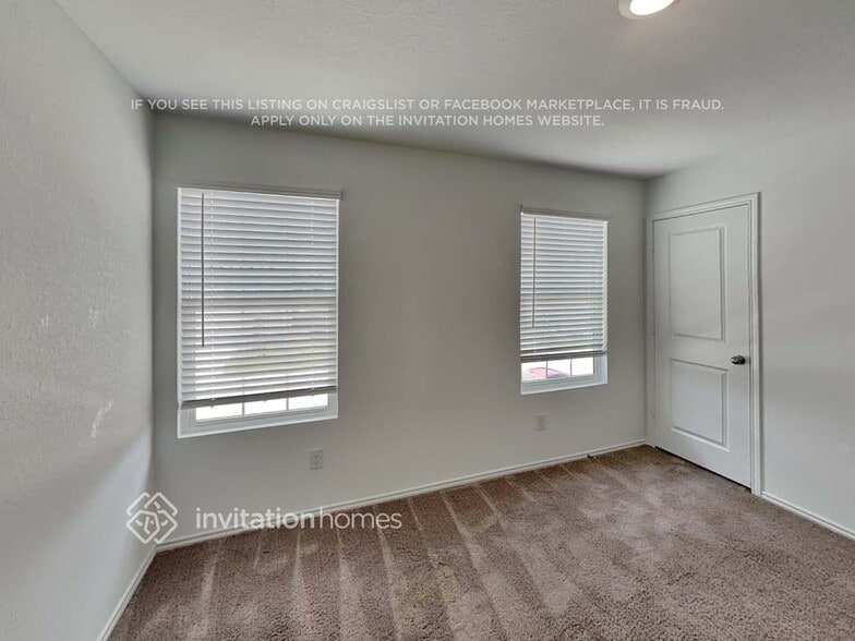 Building Photo - 144 Parish Ln