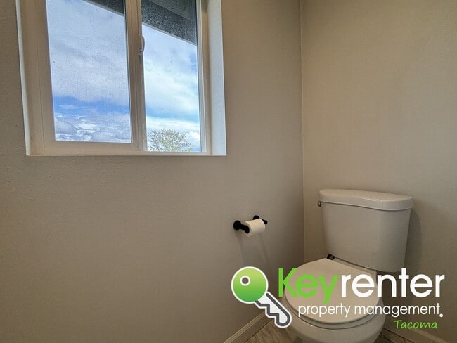 Building Photo - Stylish 4-Bedroom Home with Finished Basem...