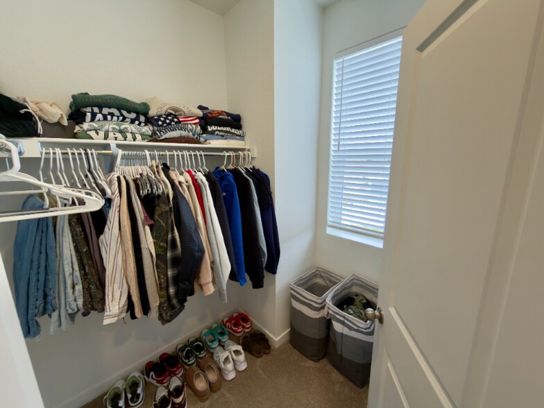 Building Photo - 14583 W 91st Dr