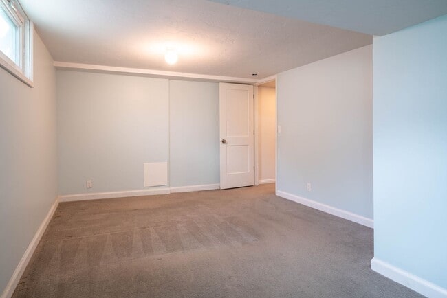 Building Photo - Beautiful Brick Home with Garden, Finished Basement & Detached Garage Office