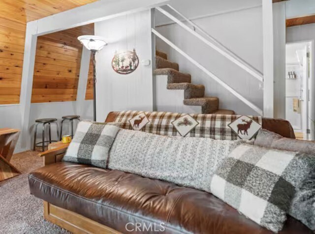 Building Photo - 1056 Sierra Ave