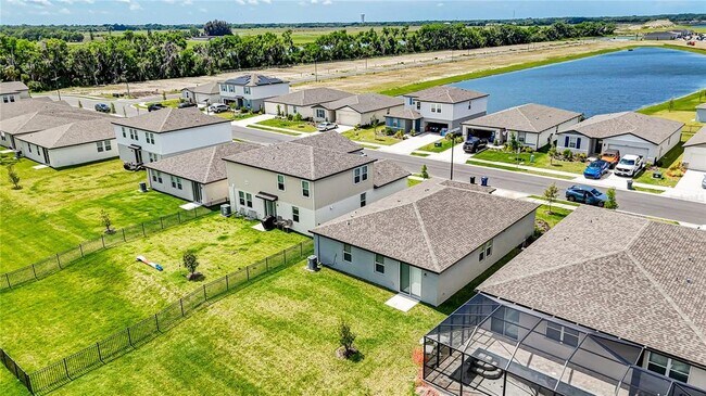 Building Photo - 10210 Daybreak Glen