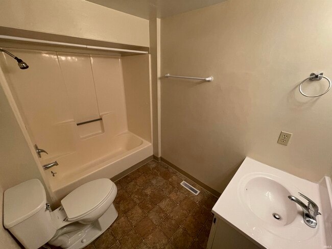 Building Photo - 315 N Roosevelt St