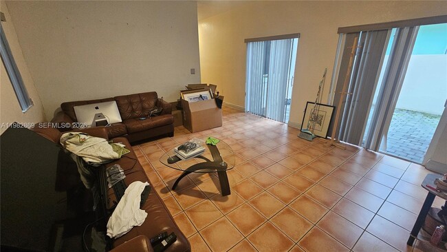 Building Photo - 3520 NE 3rd Dr