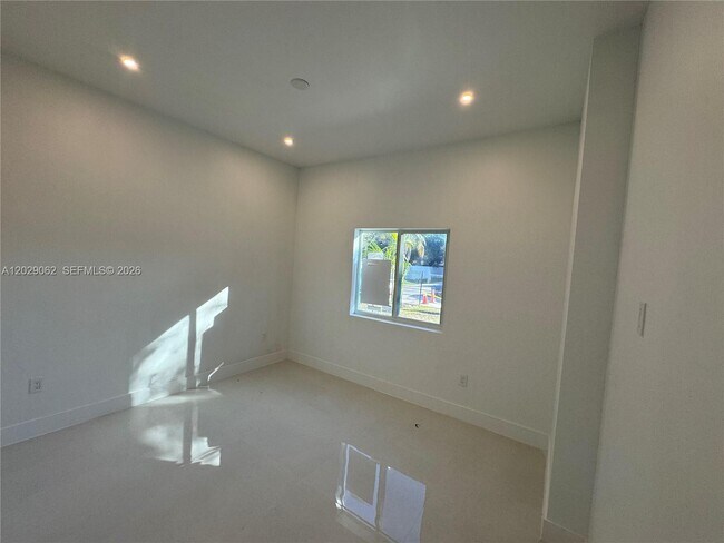 Building Photo - 135 NW 60th St