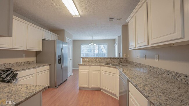 Building Photo - 335 Bald Eagle Way
