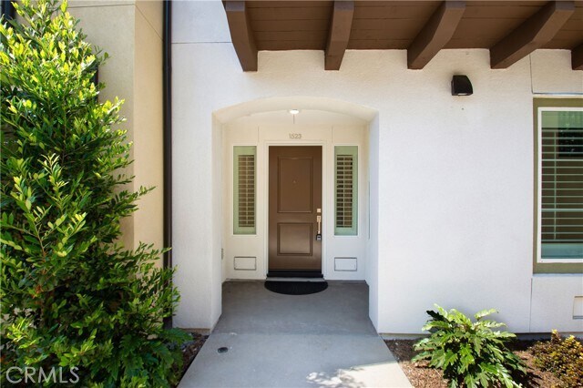Building Photo - 1523 Doheny Way
