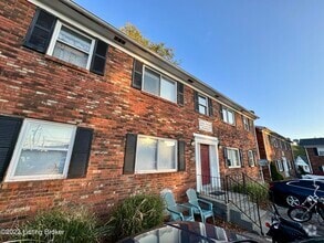 Building Photo - 6807 Crestview Dr